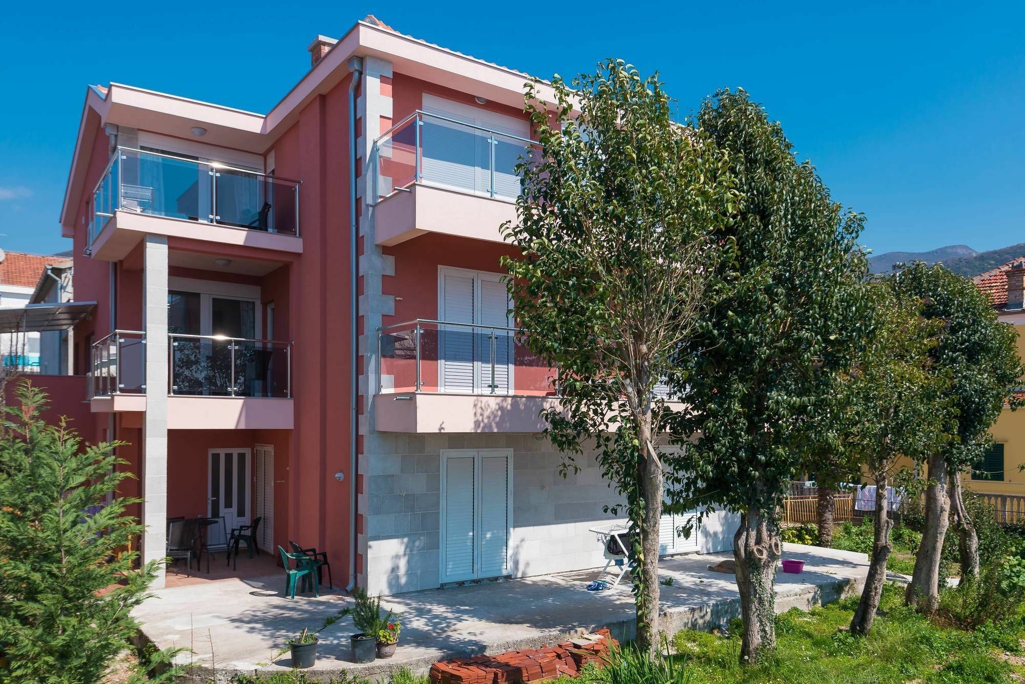 Apartments Delfin Tivat Exterior photo